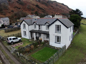 Fairbourne Holidays Brooklands cottage perfect for smaller groups